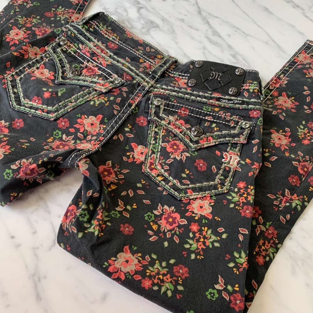 Miss Me floral print jeans